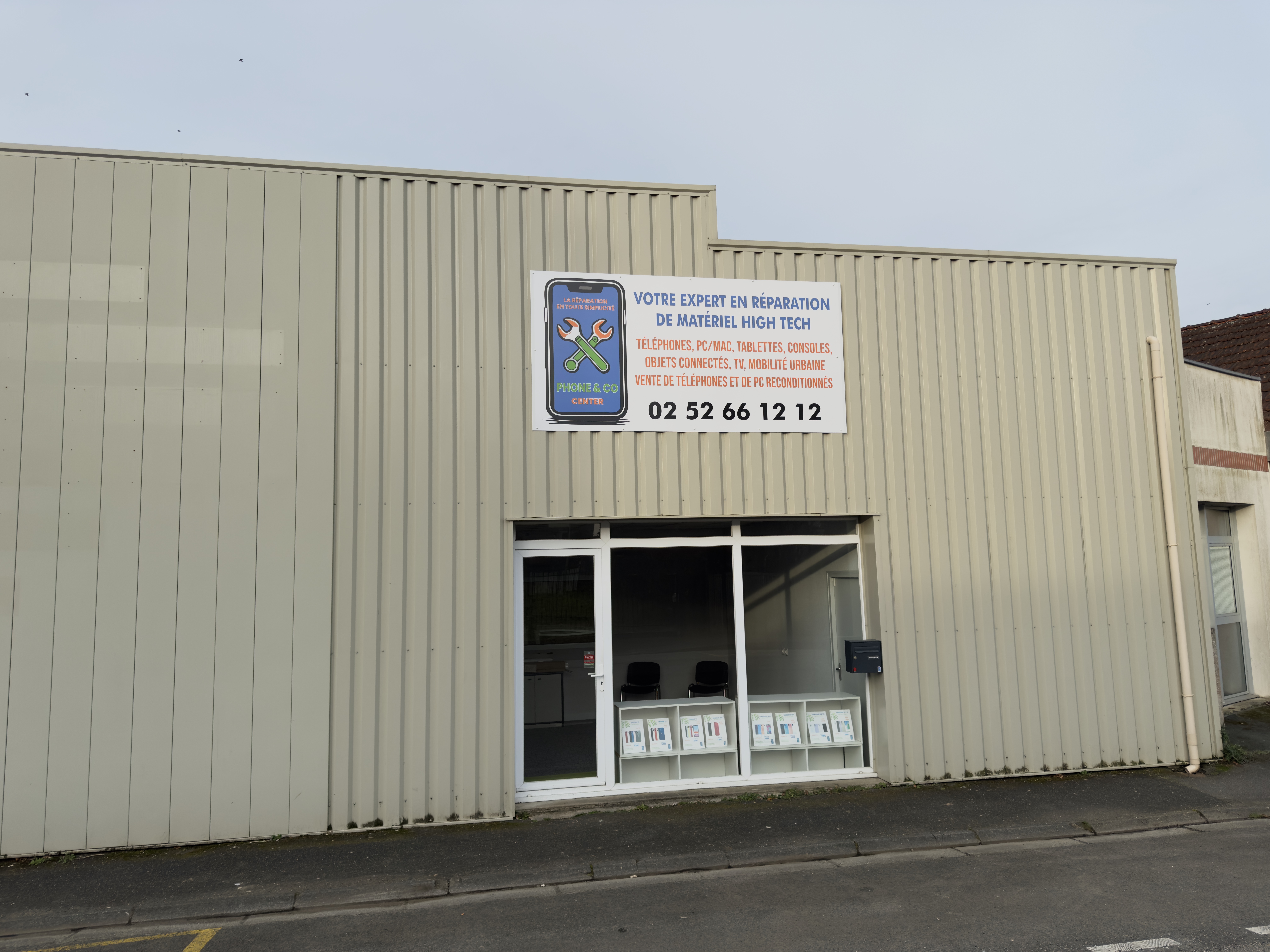 Magasin Phone & Co Center